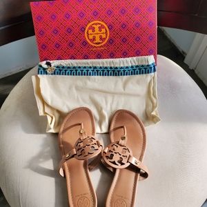 Tory Burch Miller Sandels 8.5